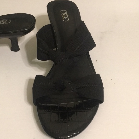 Short and sweet black heels - Picture 2 of 6